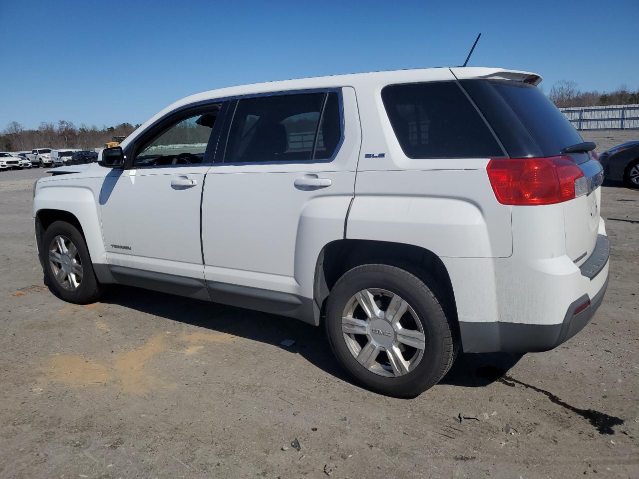 2015 GMC Terrain VIN 2GKALMEK6F6307626 Copart auction photo, front end damage thumbnail 2