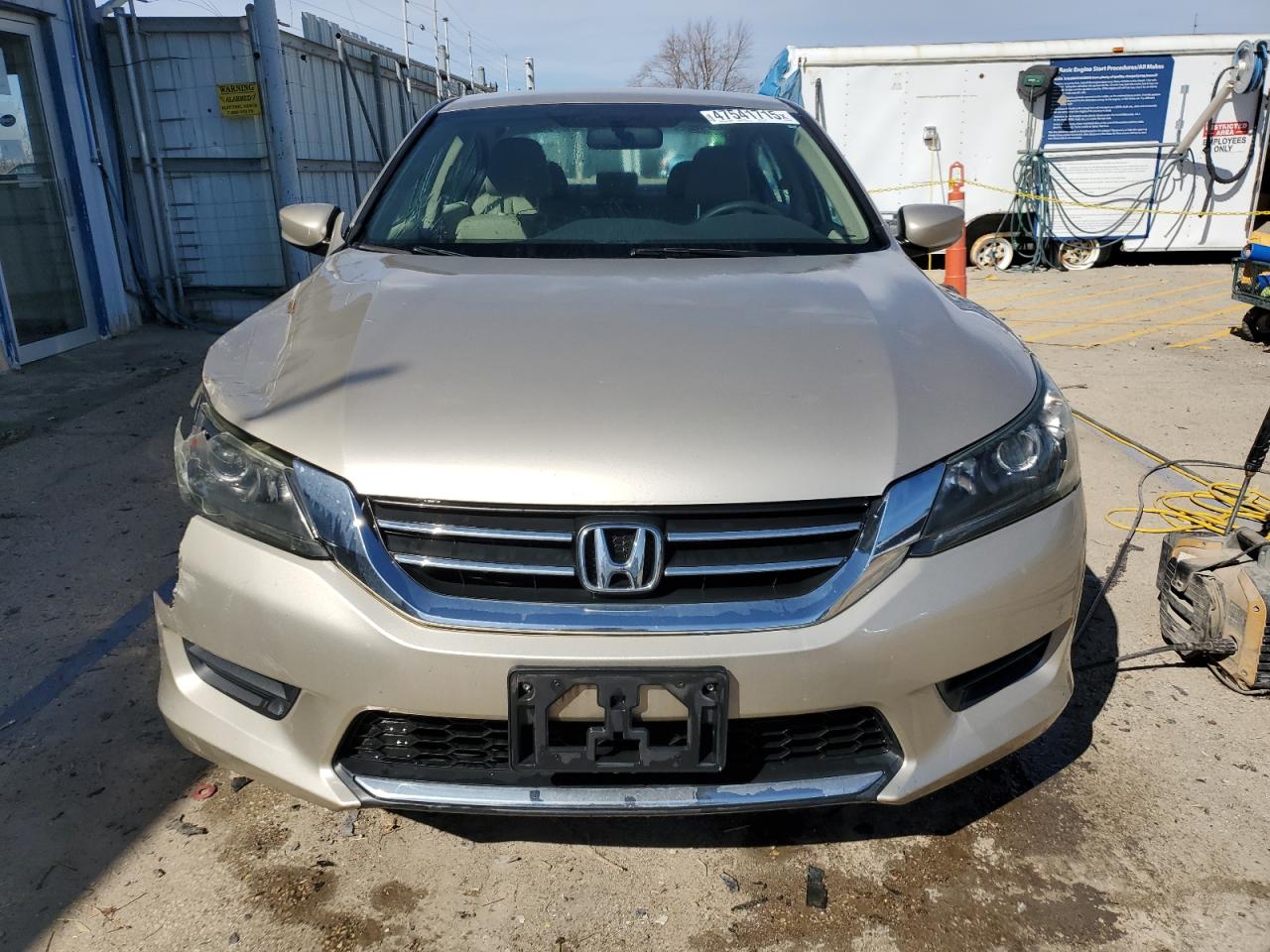 2015 Honda Accord VIN 1HGCR2F3XFA172136 Copart auction photo, front end / side damage thumbnail 5