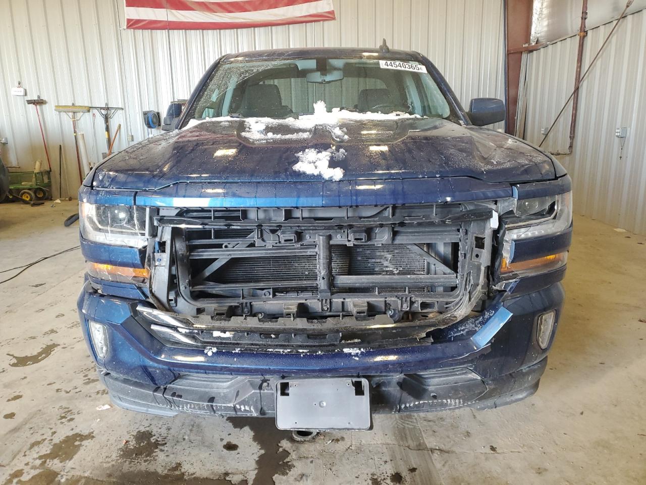 2017 Chevrolet Silverado VIN 3GCUKRECXHG240845 Copart auction photo, front end damage thumbnail 5