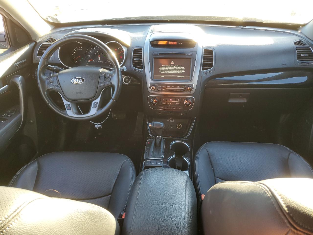 2015 KIA Sorento VIN 5XYKW4A75FG551148 Copart auction photo, front end damage thumbnail 8