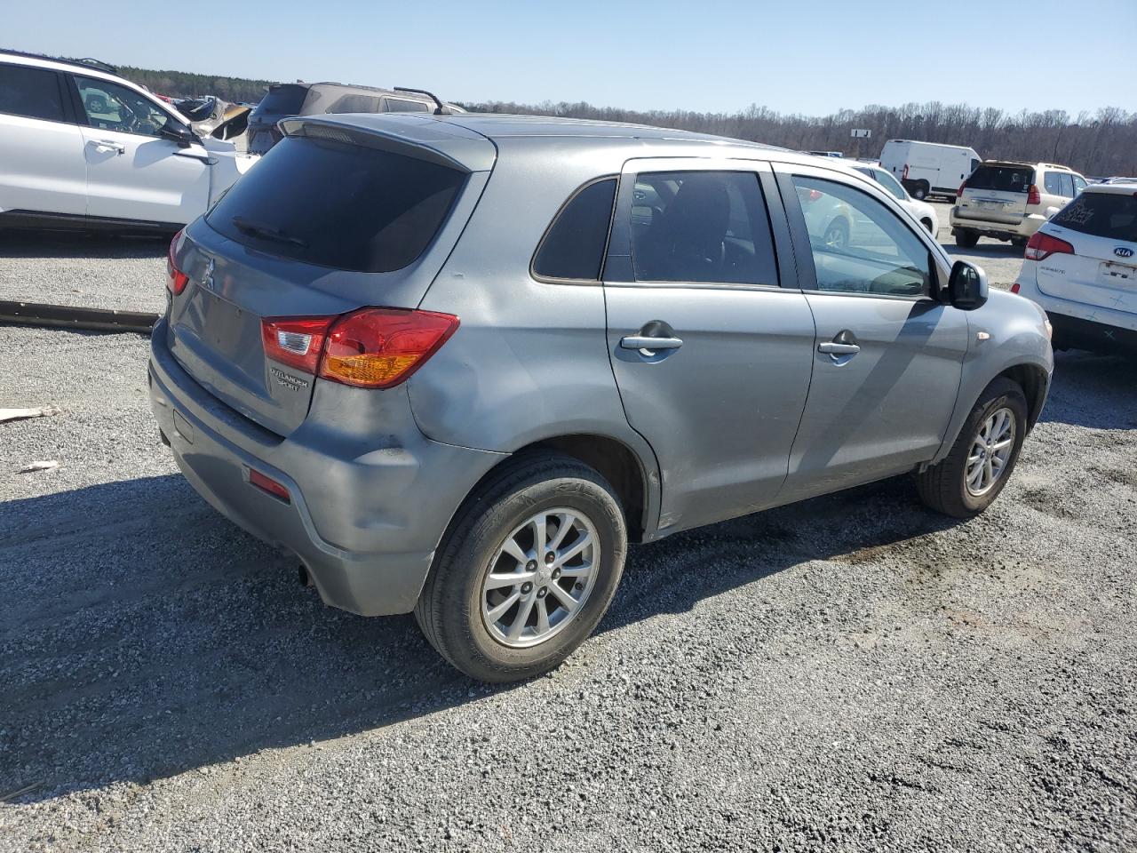 2011 Mitsubishi Outlander VIN JA4AP3AUXBZ009798 Copart auction photo, front end damage thumbnail 3