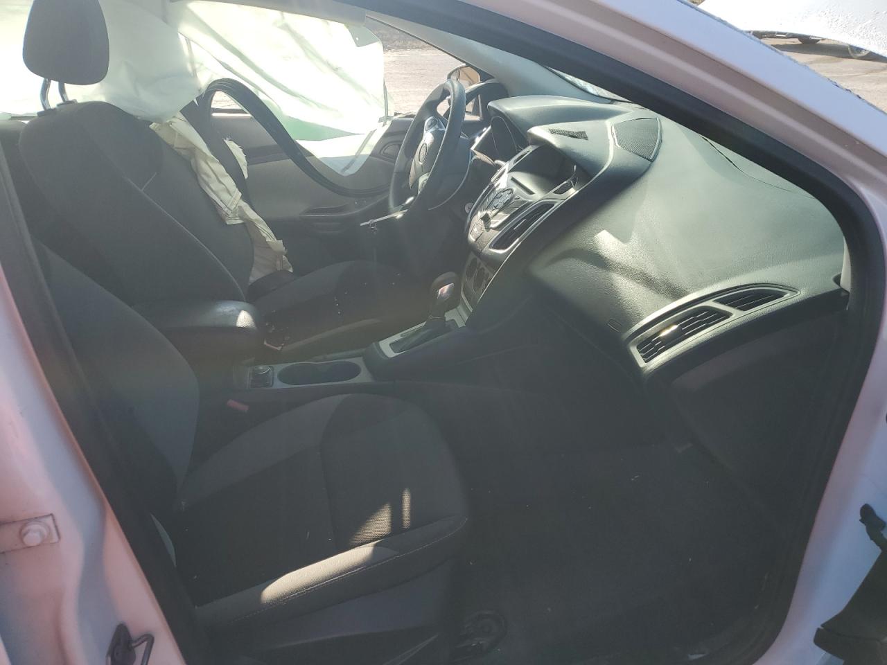 2012 Ford Focus VIN 1FAHP3F26CL179176 Copart auction photo, all over damage thumbnail 7