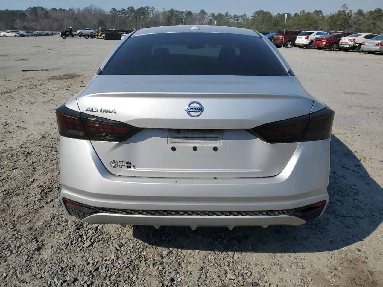 2019 Nissan Altima VIN 1N4BL4BV2KC198605 Copart auction photo, undercarriage / front end damage thumbnail 6