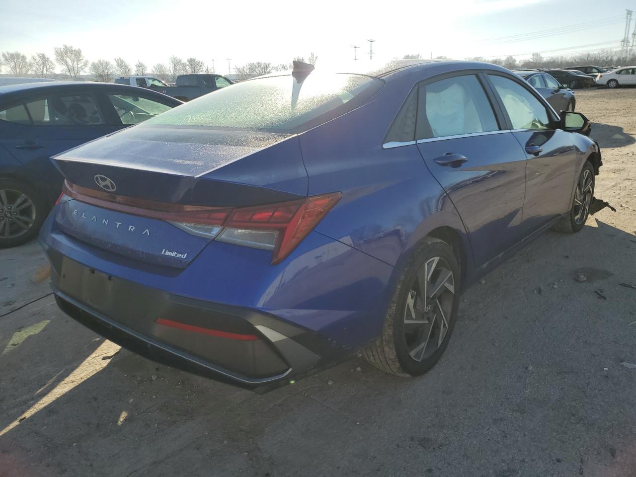 2024 Hyundai Elantra VIN KMHLP4DG6RU715275 Copart auction photo, front end damage thumbnail 3