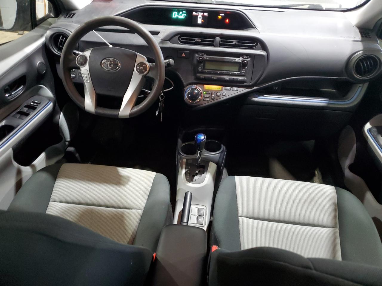 2013 Toyota Prius VIN JTDKDTB32D1539113 Copart auction photo, front end / side damage thumbnail 8