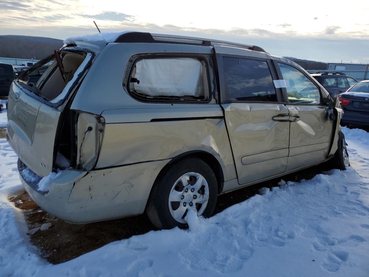 2009 KIA Sedona VIN KNDMB233596278545 Copart auction photo, all over / undercarriage damage thumbnail 3