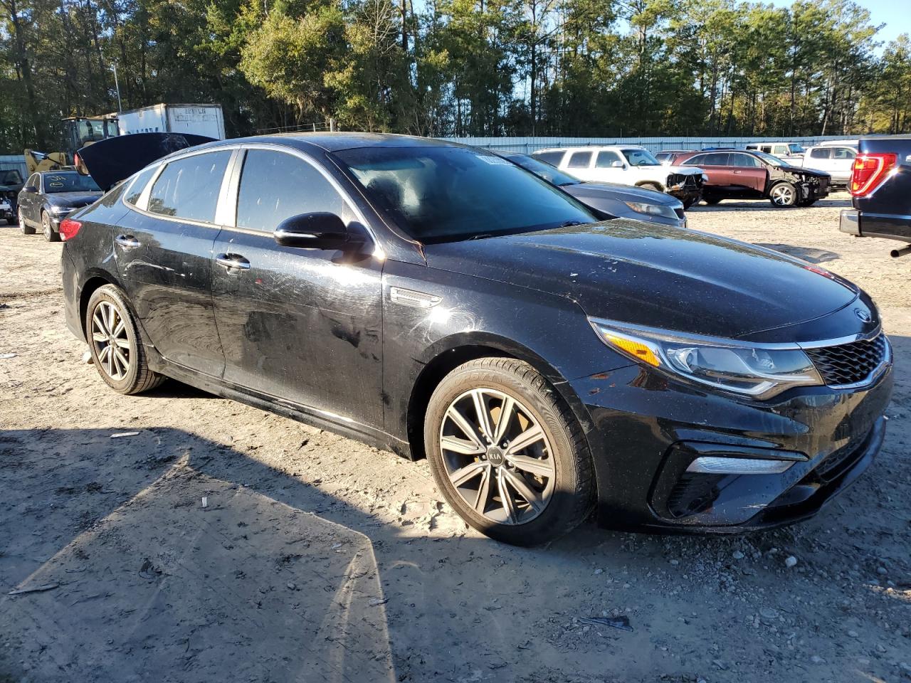 2019 KIA Optima VIN 5XXGT4L37KG360306 Copart auction photo, rear end damage thumbnail 4