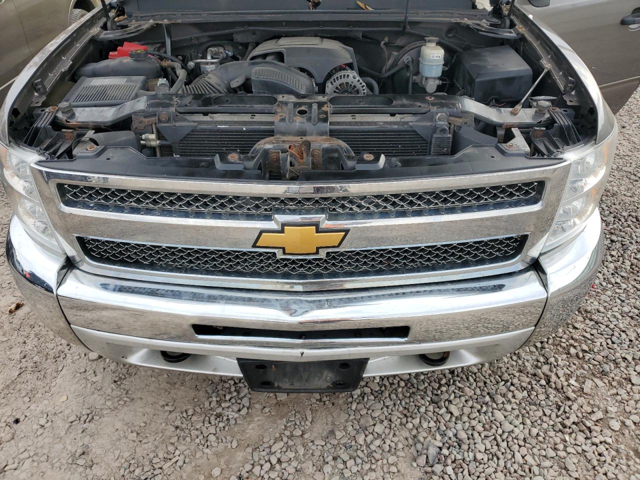 2012 Chevrolet Silverado VIN 1GCRKSE72CZ198664 Copart auction photo, mechanical / minor dent/scratches damage thumbnail 11