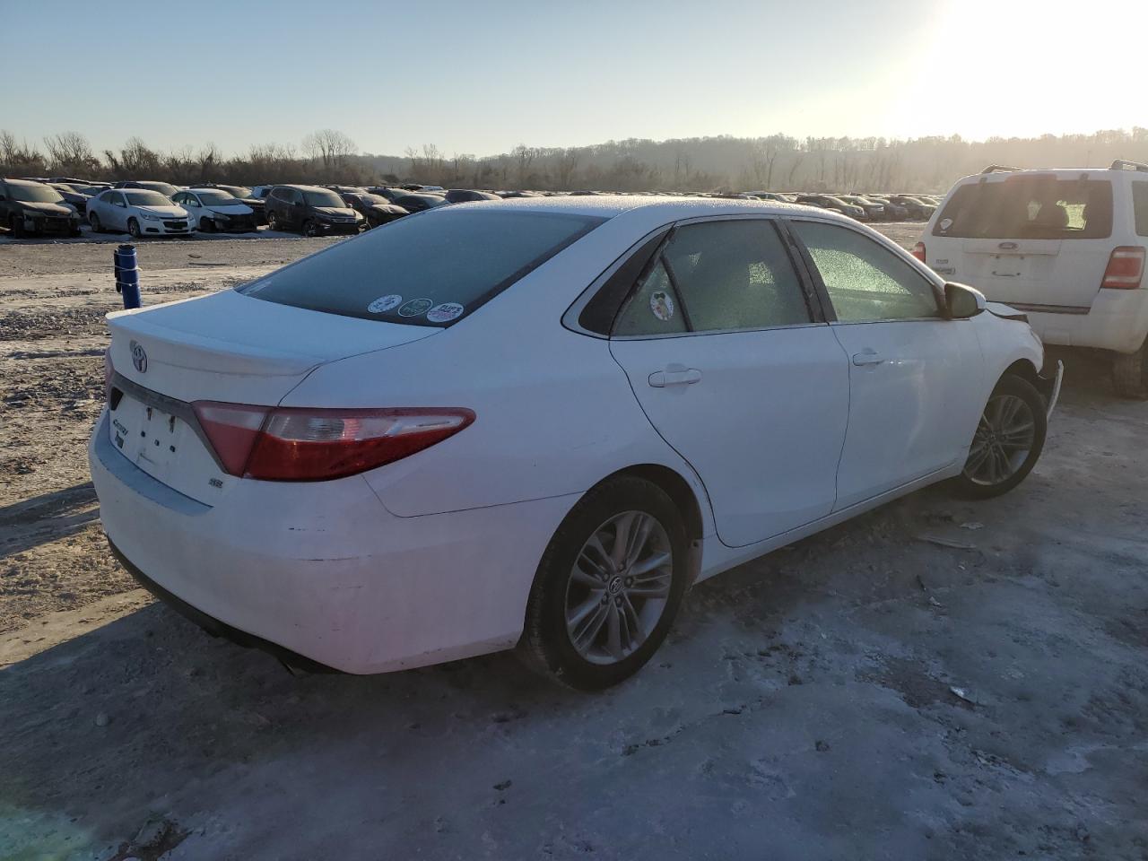 2016 Toyota Camry VIN 4T1BF1FK8GU500492 Copart auction photo, front end damage thumbnail 3