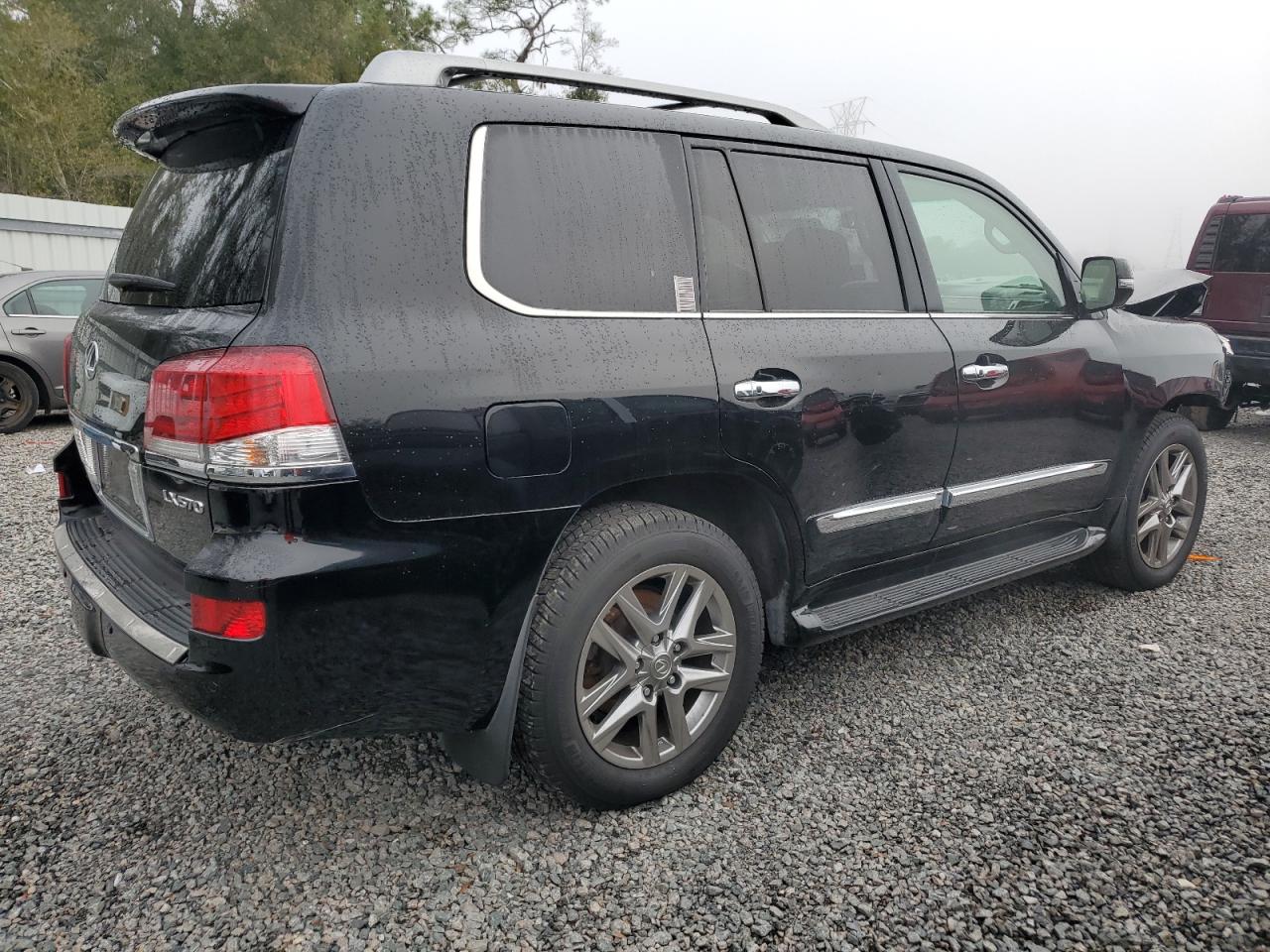 2015 Lexus LX VIN JTJHY7AX8F4163848 Copart auction photo, front end damage thumbnail 3