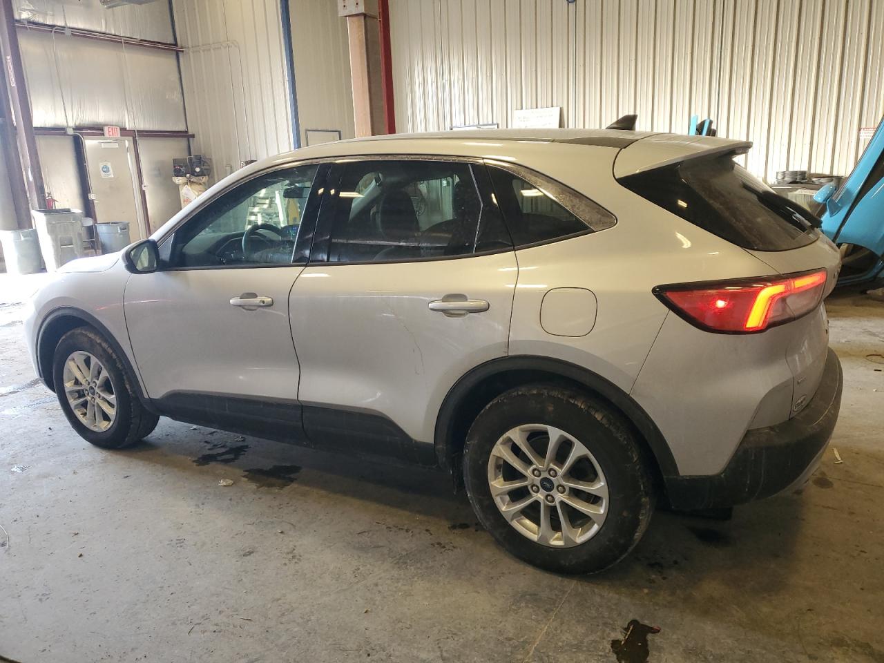 2020 Ford Escape VIN 1FMCU9G65LUB85722 Copart auction photo, undercarriage / front end damage thumbnail 2