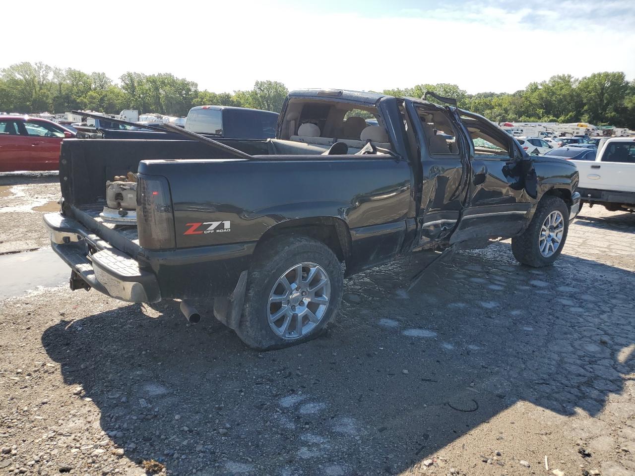 2003 Chevrolet Silverado VIN 1GCEK19T43Z198987 Copart auction photo, all over / mechanical damage thumbnail 3