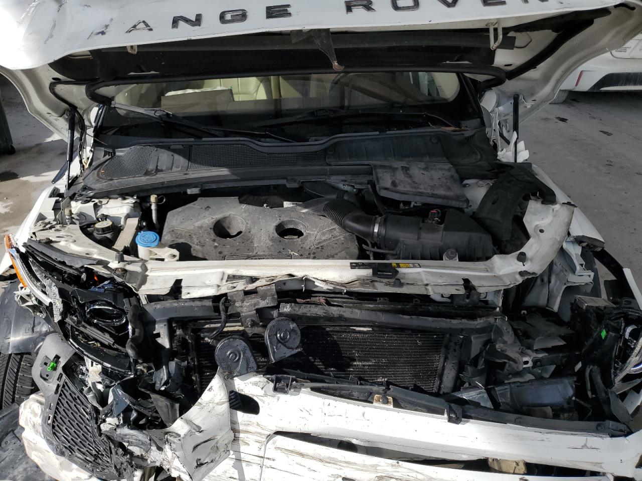 2016 Land Rover Range Rover VIN SALVP2BG0GH137239 Copart auction photo, front end / undercarriage damage thumbnail 12