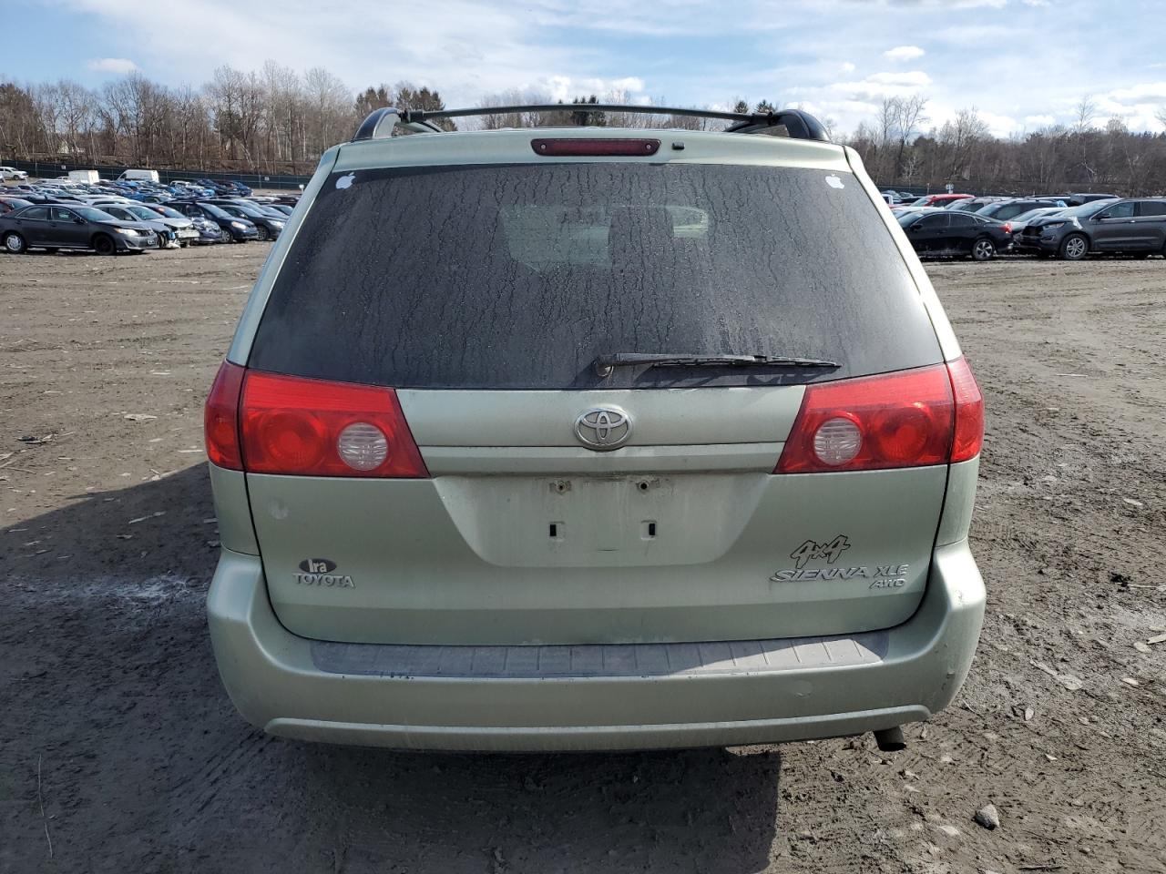 2006 Toyota Sienna VIN 5TDBA22C16S068371 Copart auction photo, front end damage thumbnail 6