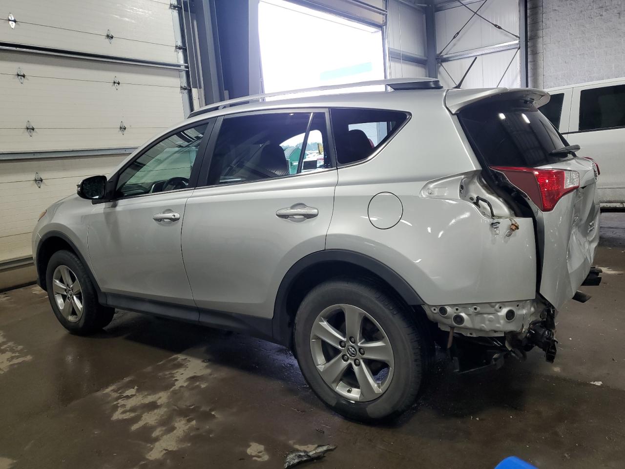 2015 Toyota RAV 4 VIN 2T3RFREV3FW359846 Copart auction photo, rear end damage thumbnail 2