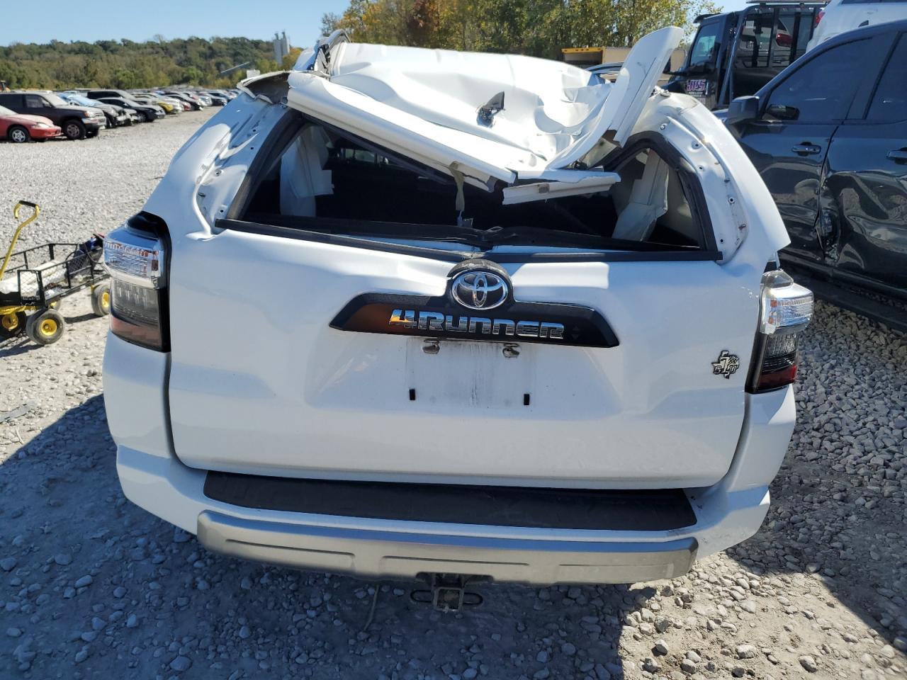 2020 Toyota 4Runner VIN JTEBU5JR3L5800091 Copart auction photo, all over damage thumbnail 6
