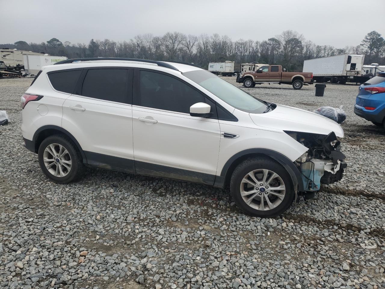 2017 Ford Escape VIN 1FMCU0G99HUA25503 Copart auction photo, front end damage thumbnail 4