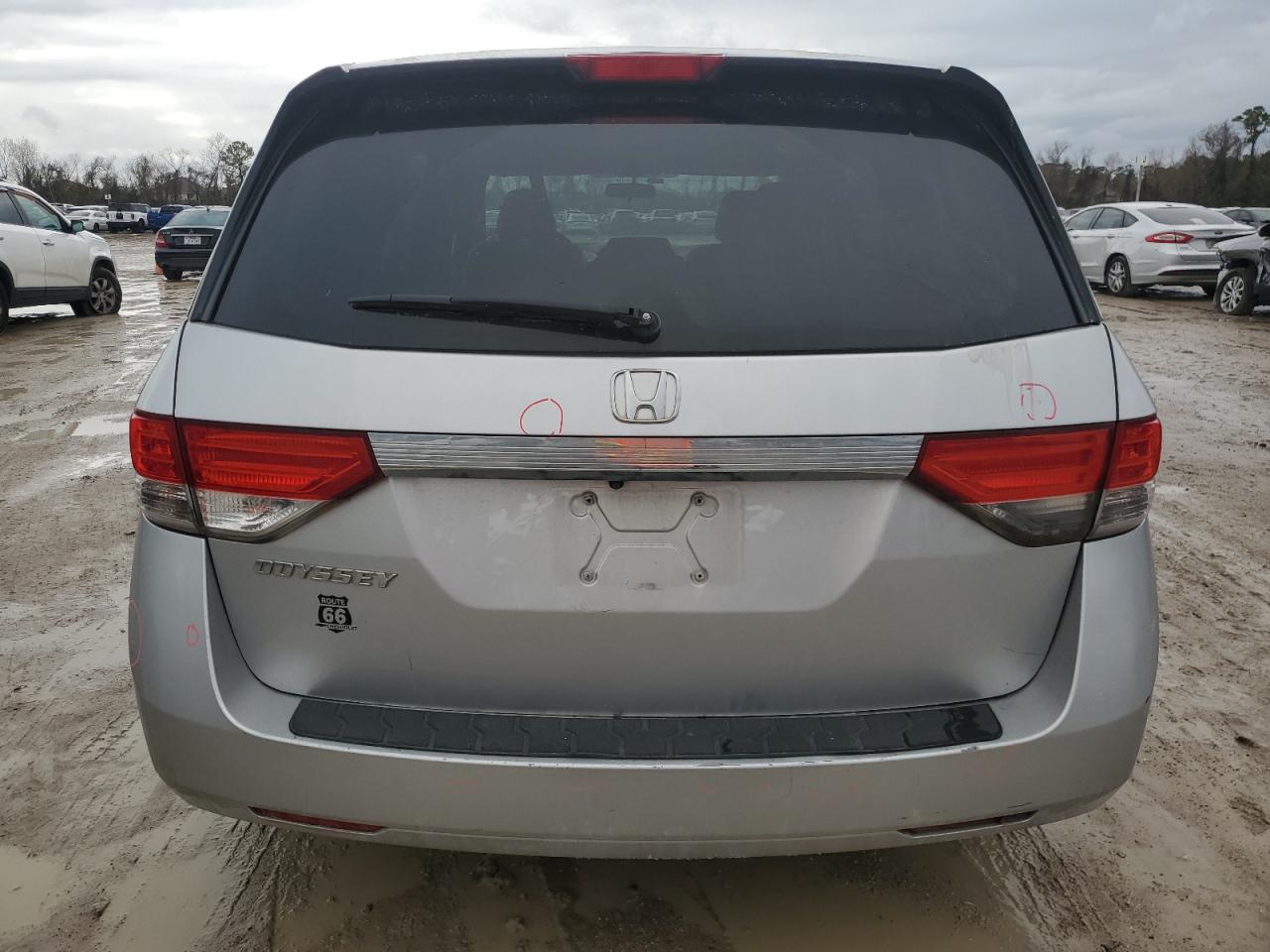 2015 Honda Odyssey VIN 5FNRL5H49FB032376 Copart auction photo, side / minor dent/scratches damage thumbnail 6