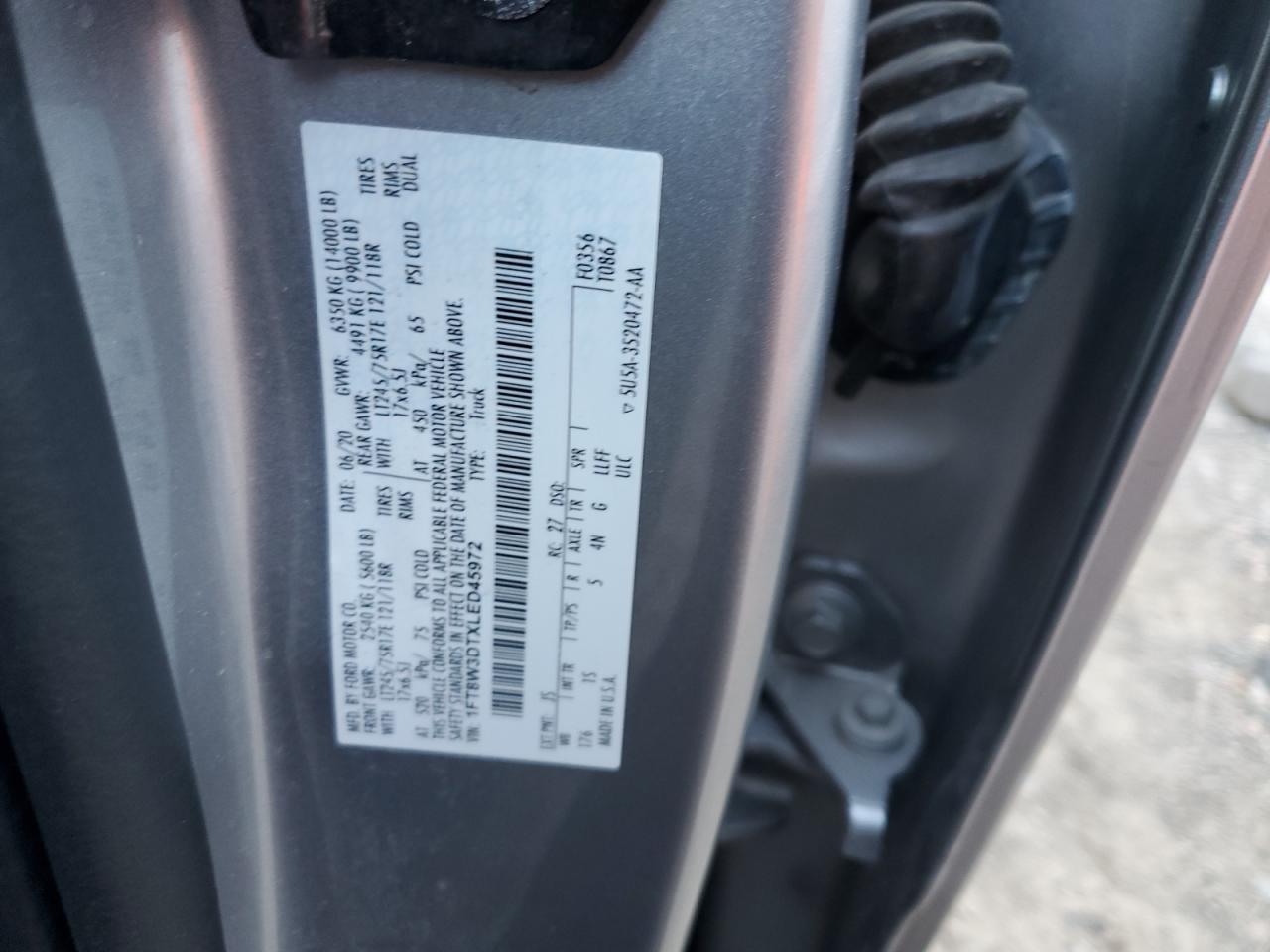 2020 Ford F350 VIN 1FT8W3DTXLED45972 Copart auction photo, front end / side damage thumbnail 14