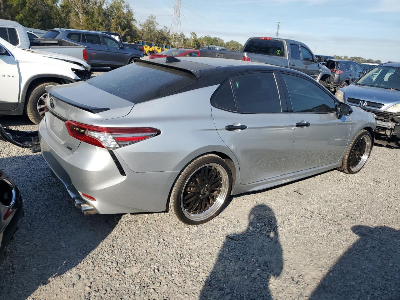 2020 Toyota Camry VIN 4T1K61AK3LU362975 Copart auction photo, front end damage thumbnail 3