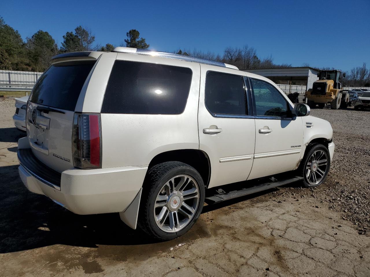 2012 Cadillac Escalade VIN 1GYS4CEF0CR286647 Copart auction photo, front end / side damage thumbnail 3