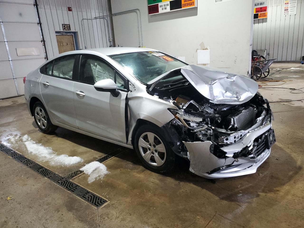 2018 Chevrolet Cruze VIN 1G1BC5SM8J7131322 Copart auction photo, front end damage thumbnail 4