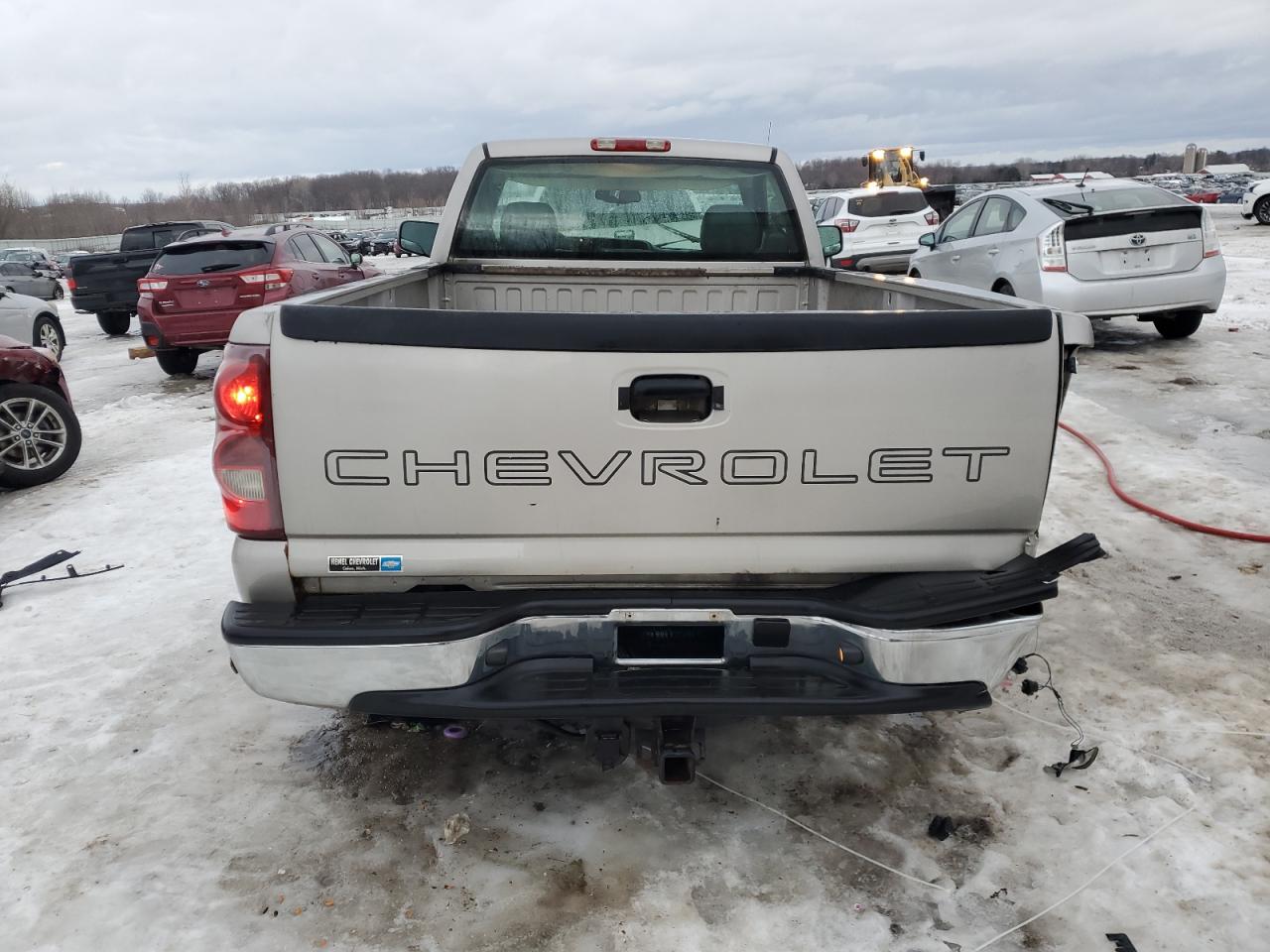 2005 Chevrolet Silverado VIN 1GCEK14TX5Z112351 Copart auction photo, all over damage thumbnail 6