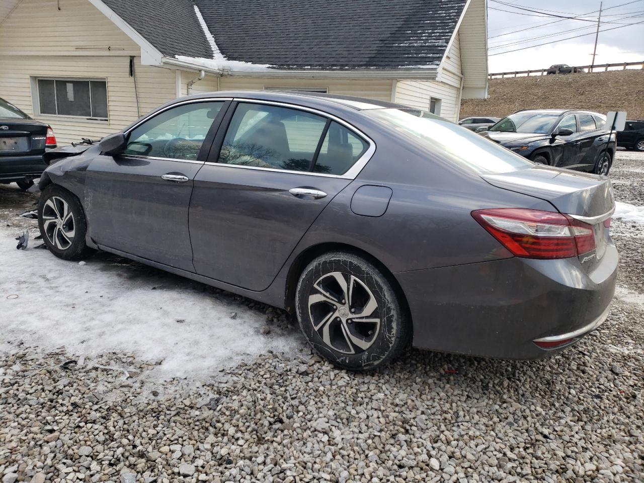 2017 Honda Accord VIN 1HGCR2F32HA301943 Copart auction photo, front end damage thumbnail 2