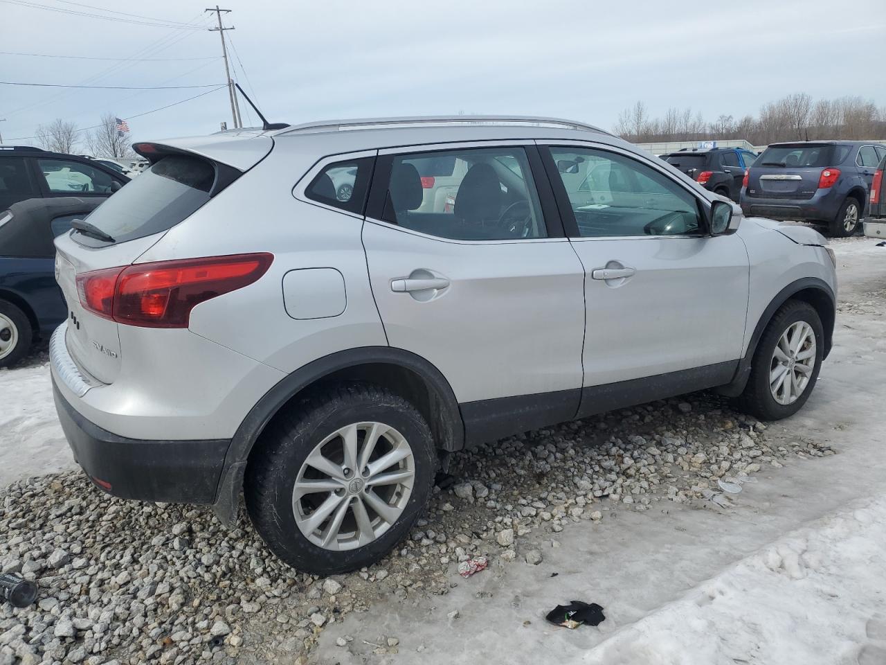2017 Nissan Rogue VIN JN1BJ1CR6HW114120 Copart auction photo, burn damage thumbnail 3