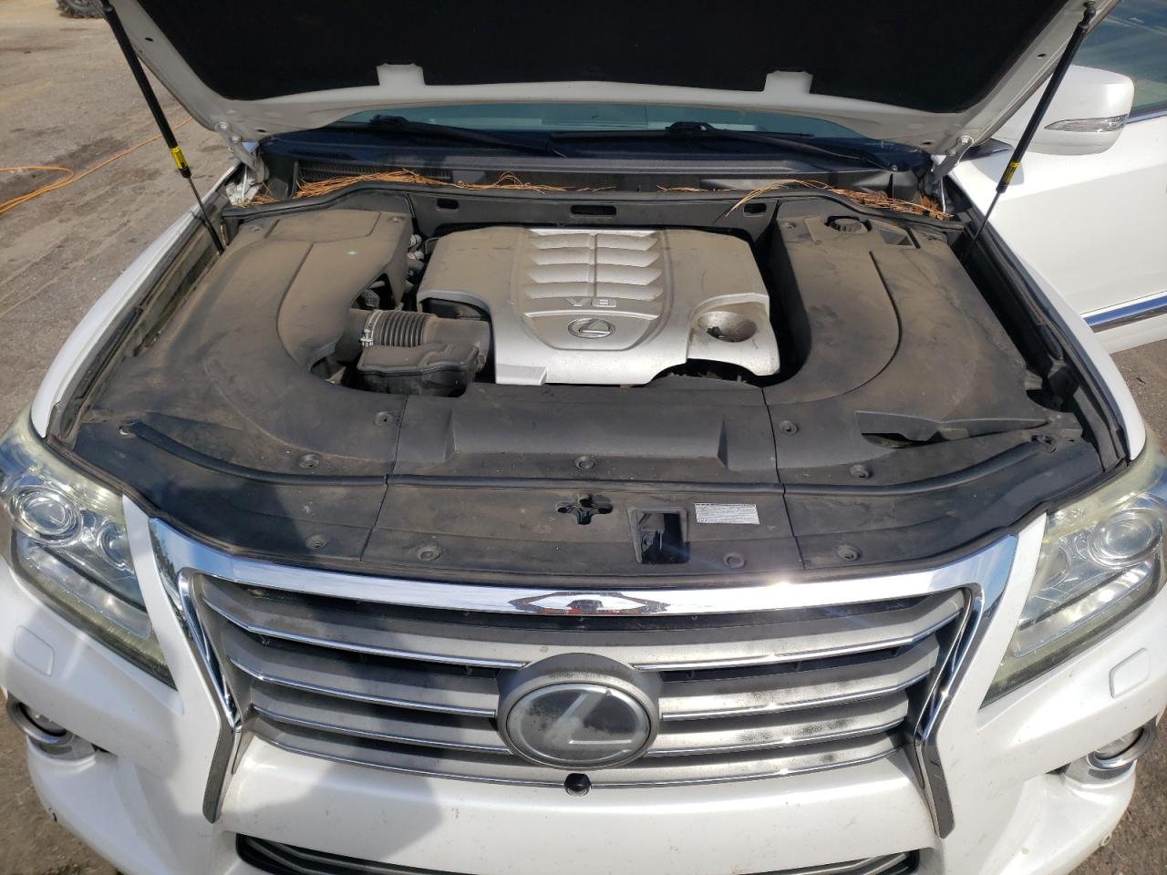2014 Lexus LX VIN JTJHY7AX1E4156612 Copart auction photo, rear end damage thumbnail 12