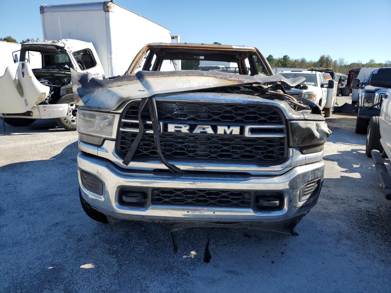 2021 RAM 3500 VIN 3C63RRGL7MG528005 Copart auction photo, burn damage thumbnail 5