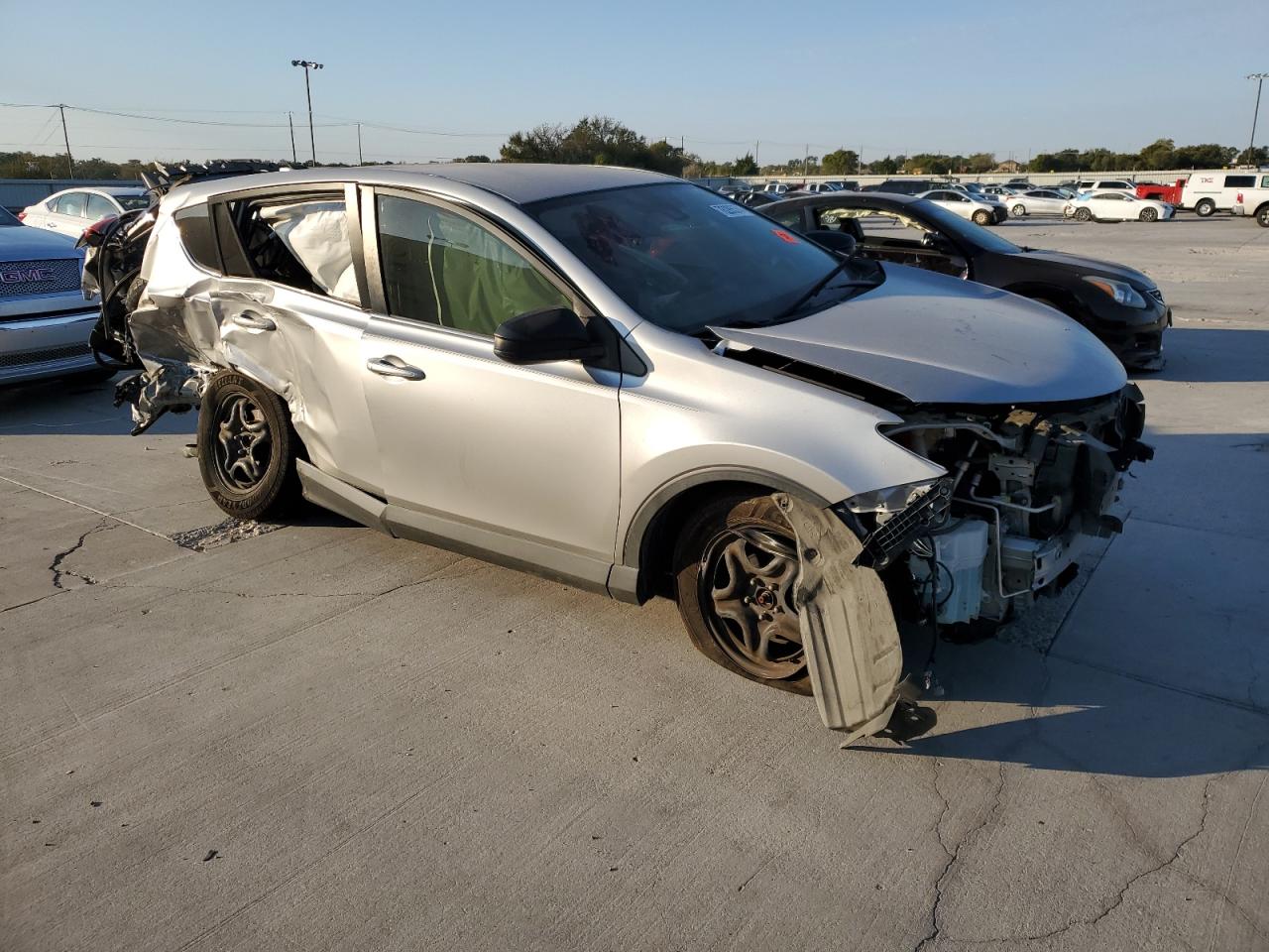 2018 Toyota RAV 4 VIN JTMZFREV3JJ182819 Copart auction photo, rear end / all over damage thumbnail 4