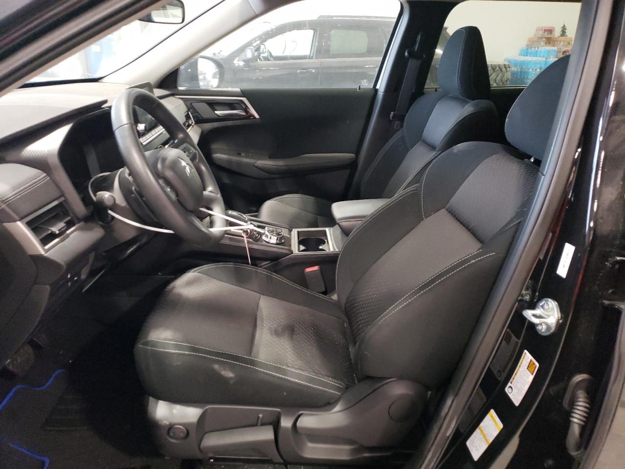 2024 Mitsubishi Outlander VIN JA4T5UA95RZ049863 Copart auction photo, all over / hail damage thumbnail 7