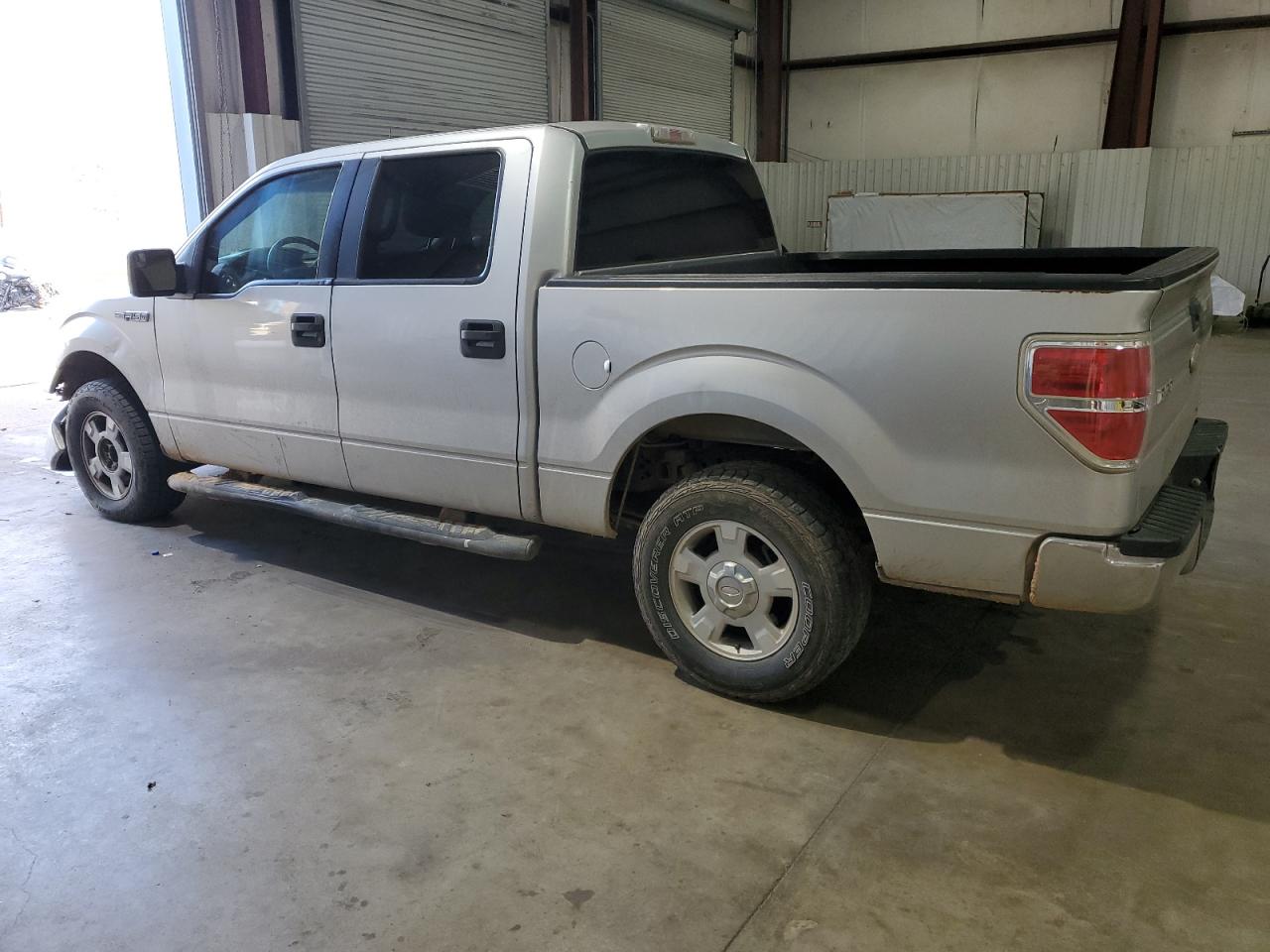 2012 Ford F-150 VIN 1FTFW1CF9CFB27538 Copart auction photo, front end / minor dent/scratches damage thumbnail 2