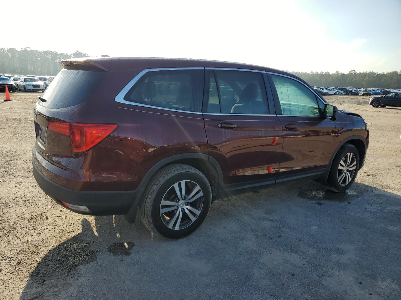 2018 Honda Pilot VIN 5FNYF5H3XJB004024 Copart auction photo, front end damage thumbnail 3