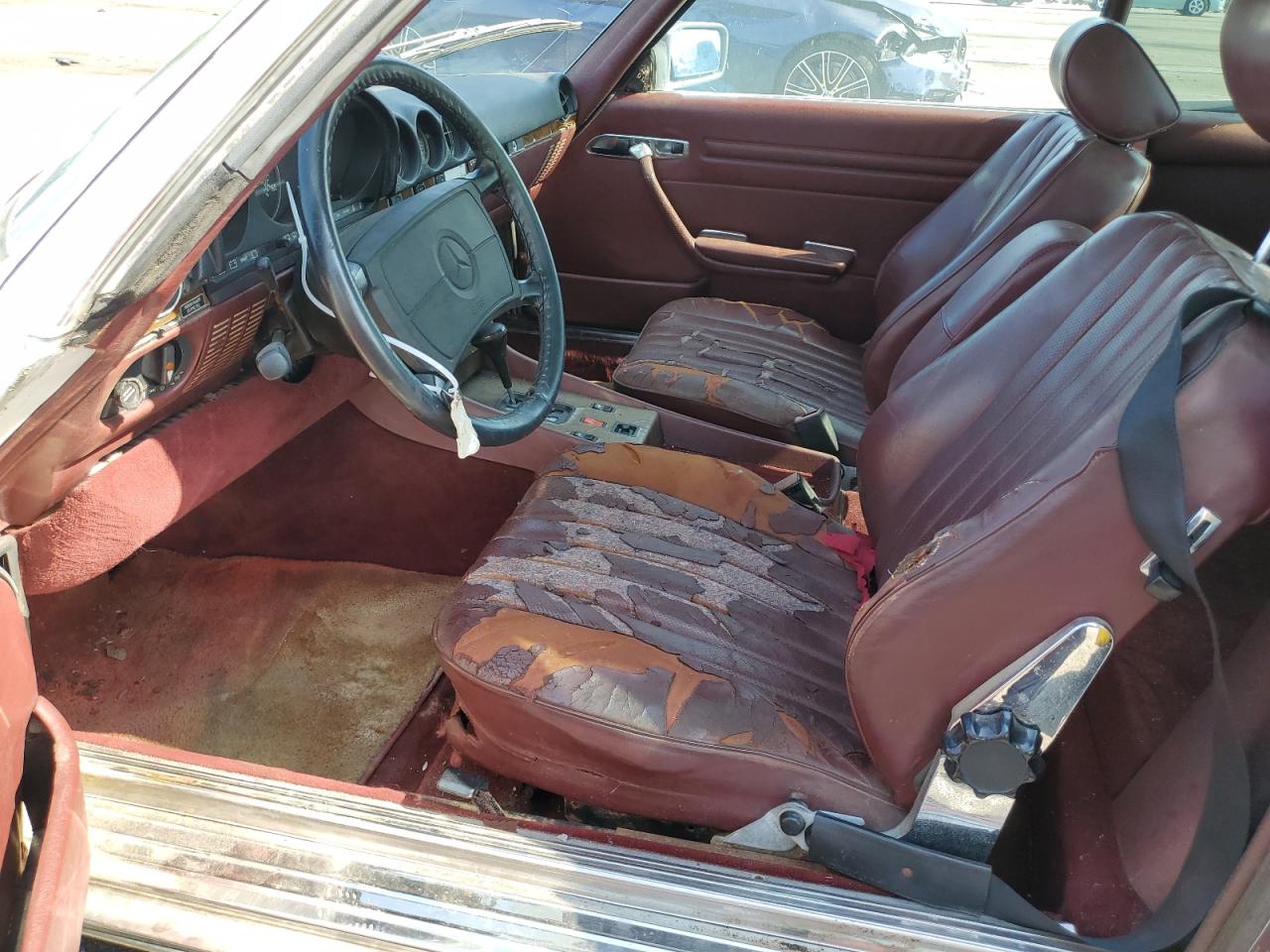 1987 Mercedes-Benz SL-klasse VIN WDBBA48D0HA067593 Copart auction photo, minor dent/scratches damage thumbnail 7