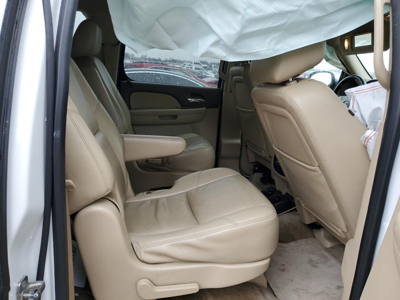 2012 Chevrolet Suburban VIN 1GNSCKE08CR301286 Copart auction photo, side / hail damage thumbnail 11