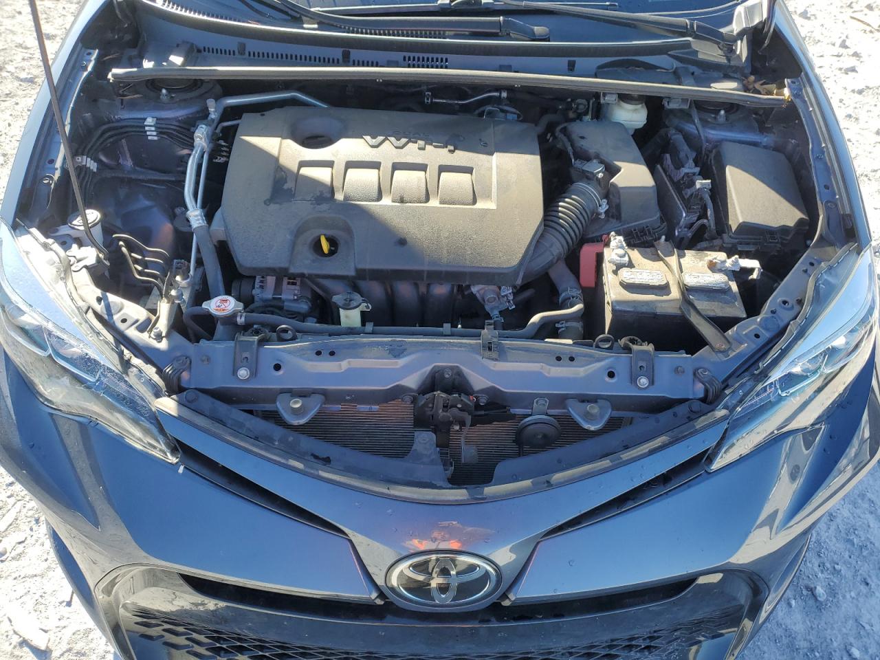 2018 Toyota Corolla VIN 5YFBURHE6JP840549 Copart auction photo, rear end damage thumbnail 11