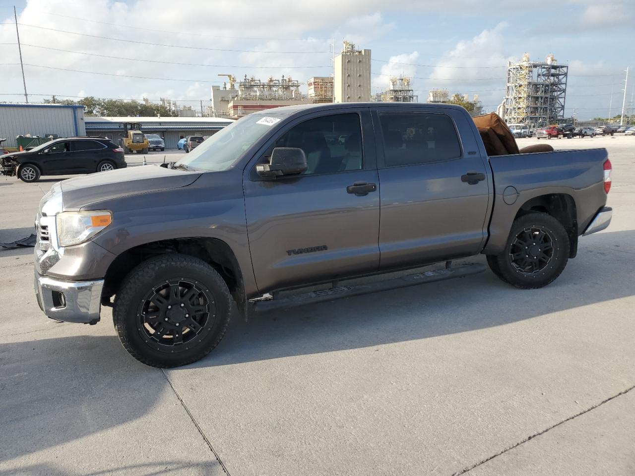 2017 Toyota Tundra VIN 5TFEM5F17HX115477