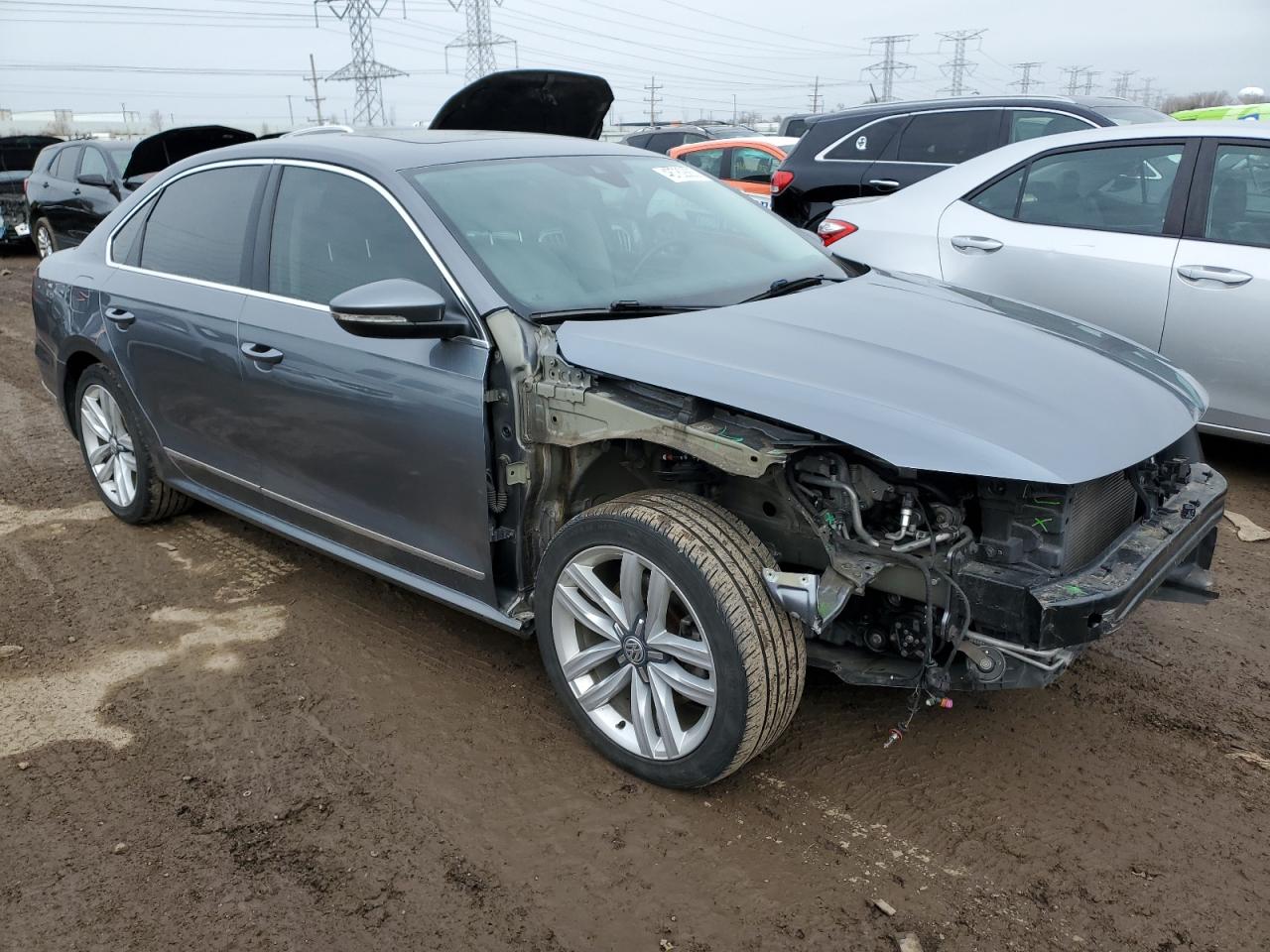 2016 Volkswagen Passat VIN 1VWCM7A38GC020229 Copart auction photo, front end / minor dent/scratches damage thumbnail 4