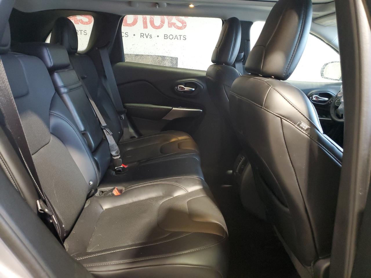 2019 Jeep Grand Cherokee VIN 1C4PJMDX3KD138430 Copart auction photo, front end damage thumbnail 11