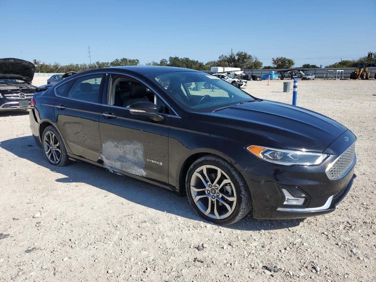 2019 Ford Fusion VIN 3FA6P0RU0KR181816 Copart auction photo, hail / all over damage thumbnail 4