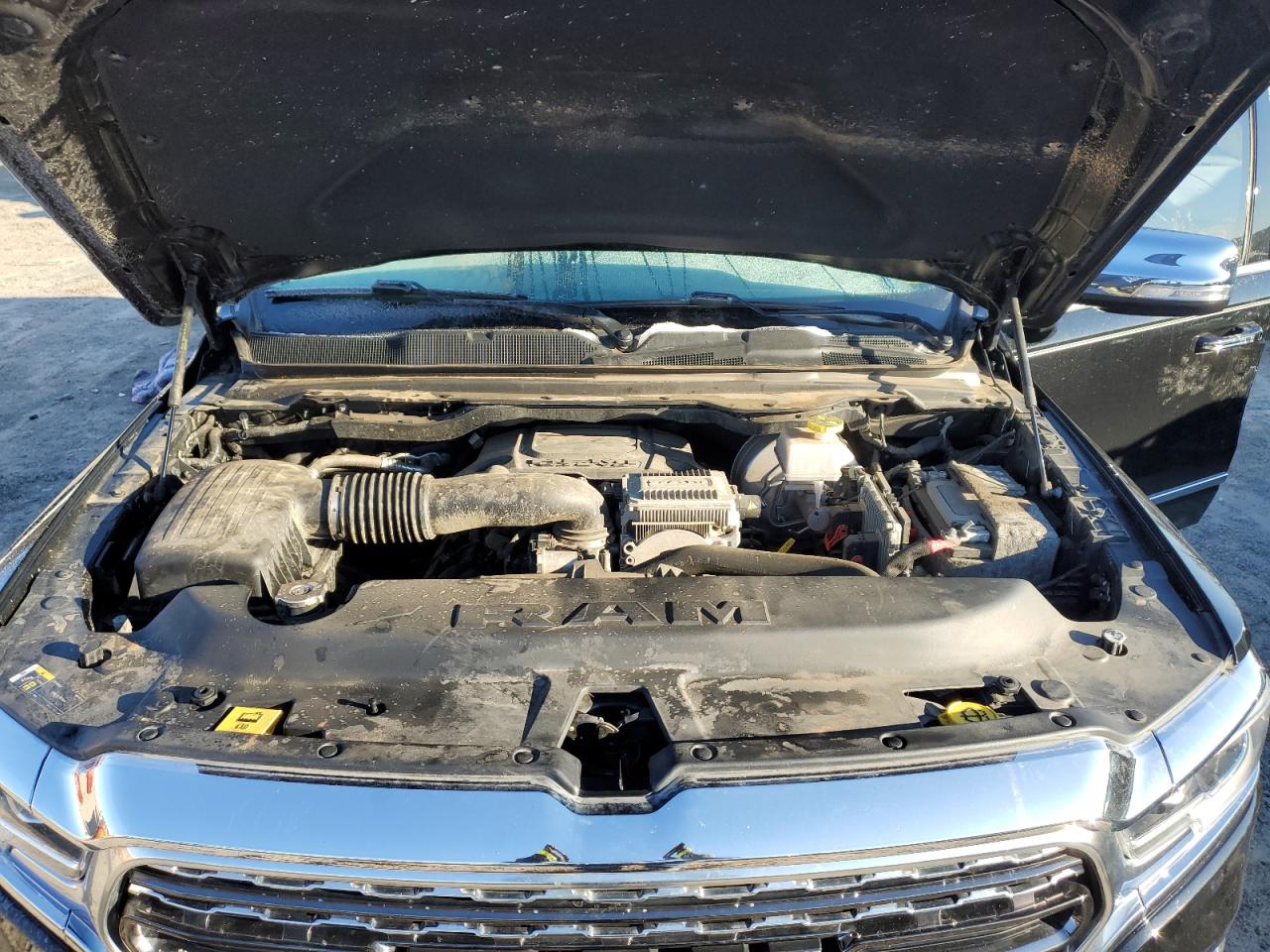 2020 RAM 1500 VIN 1C6SRFHT2LN204135 Copart auction photo, water/flood / front end damage thumbnail 11