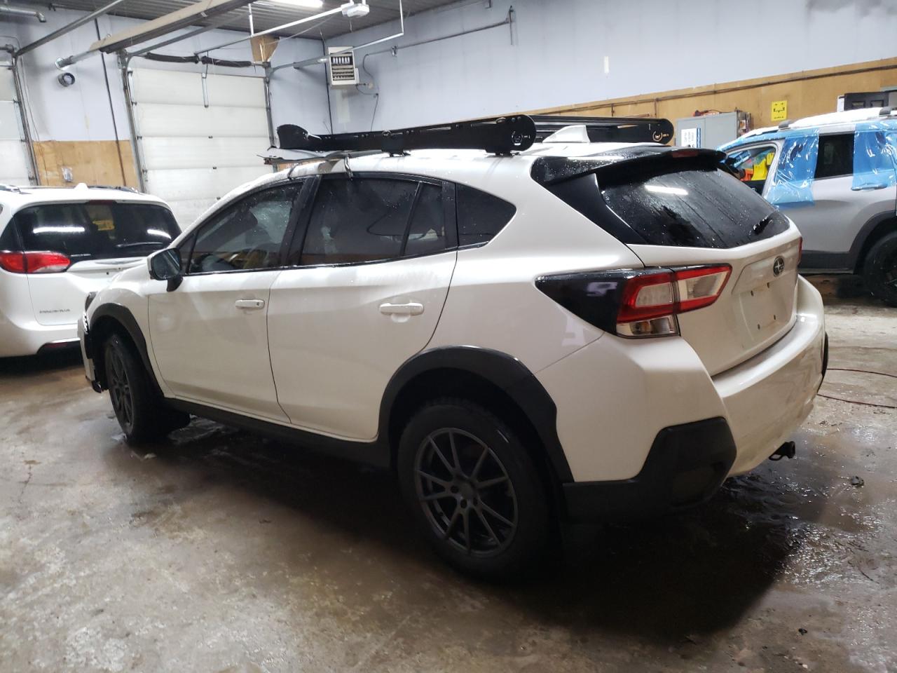 2019 Subaru XV VIN JF2GTADC2KH272054 Copart auction photo, rollover / minor dent/scratches damage thumbnail 2