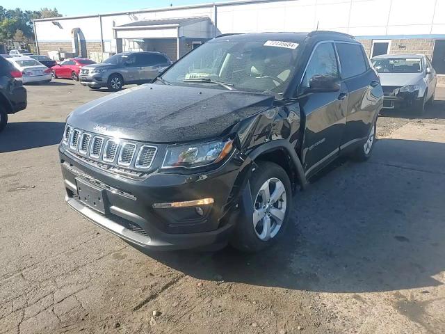 2017 Jeep Compass VIN 3C4NJDBB5HT617014 Copart auction photo, side / minor dent/scratches damage thumbnail 12