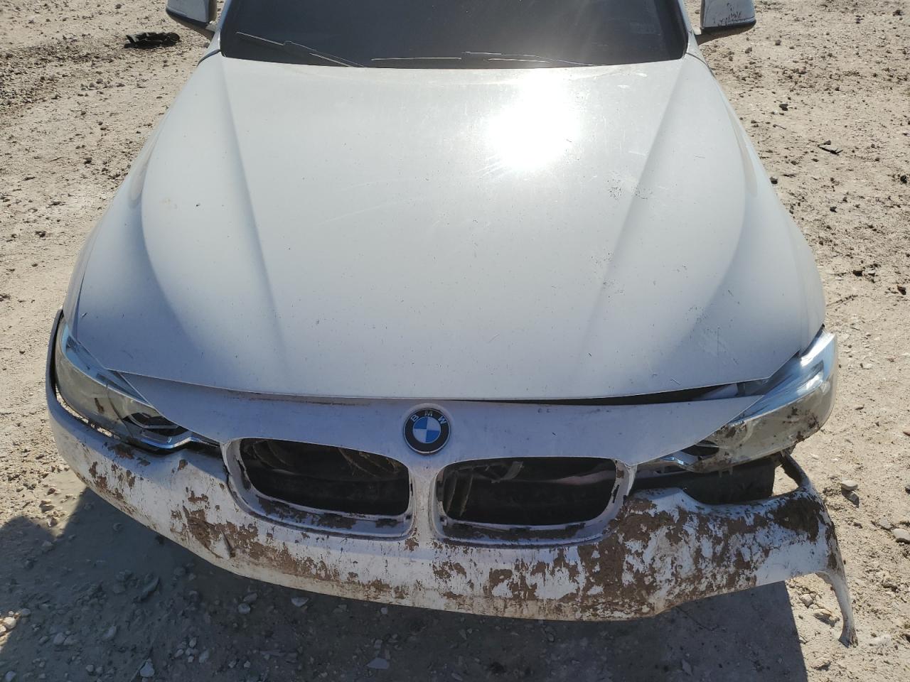2018 BMW 3er VIN WBA8A9C59JAH14099 Copart auction photo, front end / rear end damage thumbnail 12