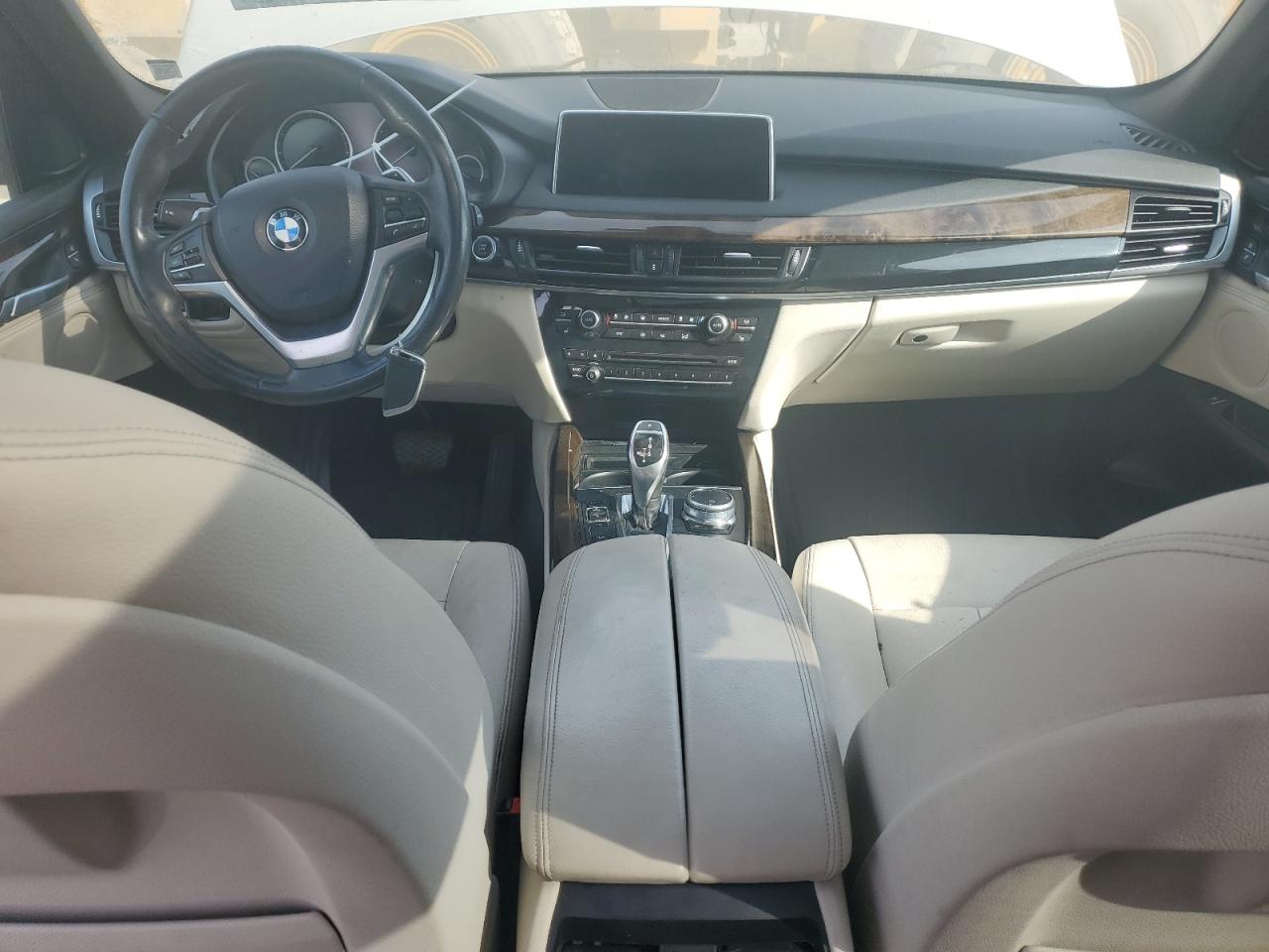 2018 BMW X5 VIN 5UXKR0C5XJ0X86881 Copart auction photo, front end / undercarriage damage thumbnail 8