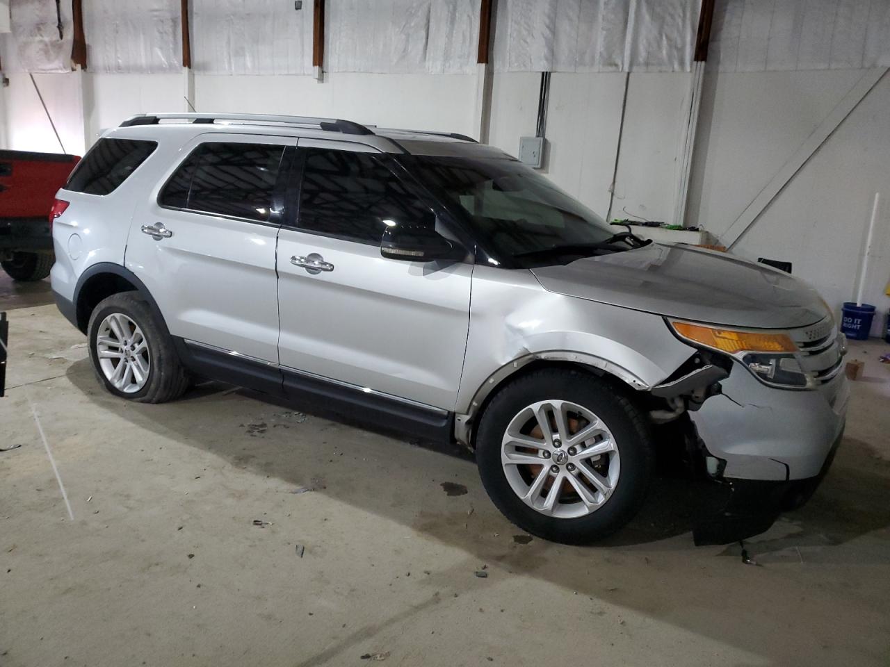 2011 Ford Explorer VIN 1FMHK8D86BGA66554 Copart auction photo, front end / side damage thumbnail 4