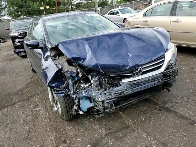 2015 Honda Accord VIN 1HGCR2F33FA028654 Copart auction photo, front end damage thumbnail 11