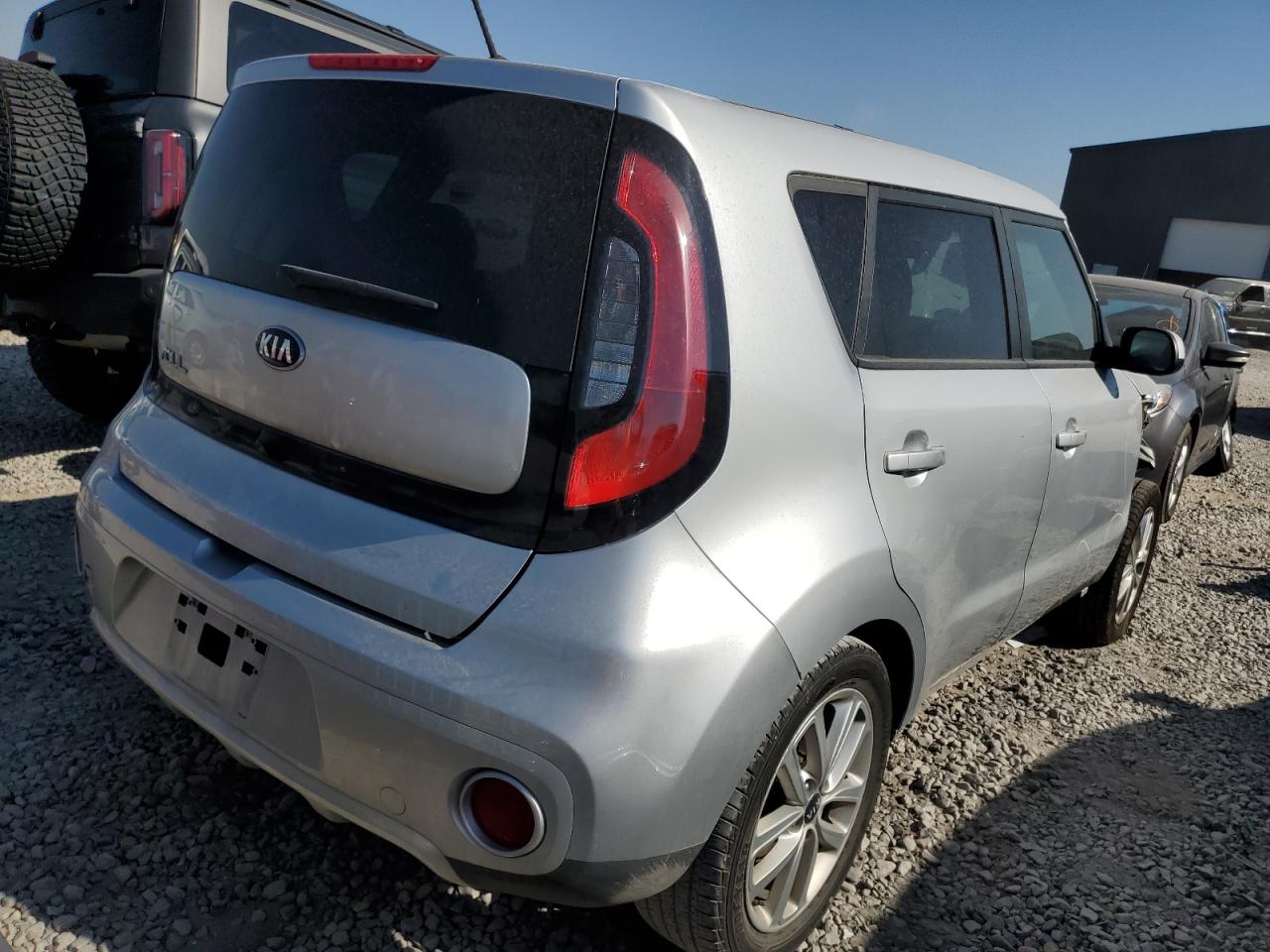 2018 KIA Soul VIN KNDJP3A58J7526350 Copart auction photo, front end damage thumbnail 3